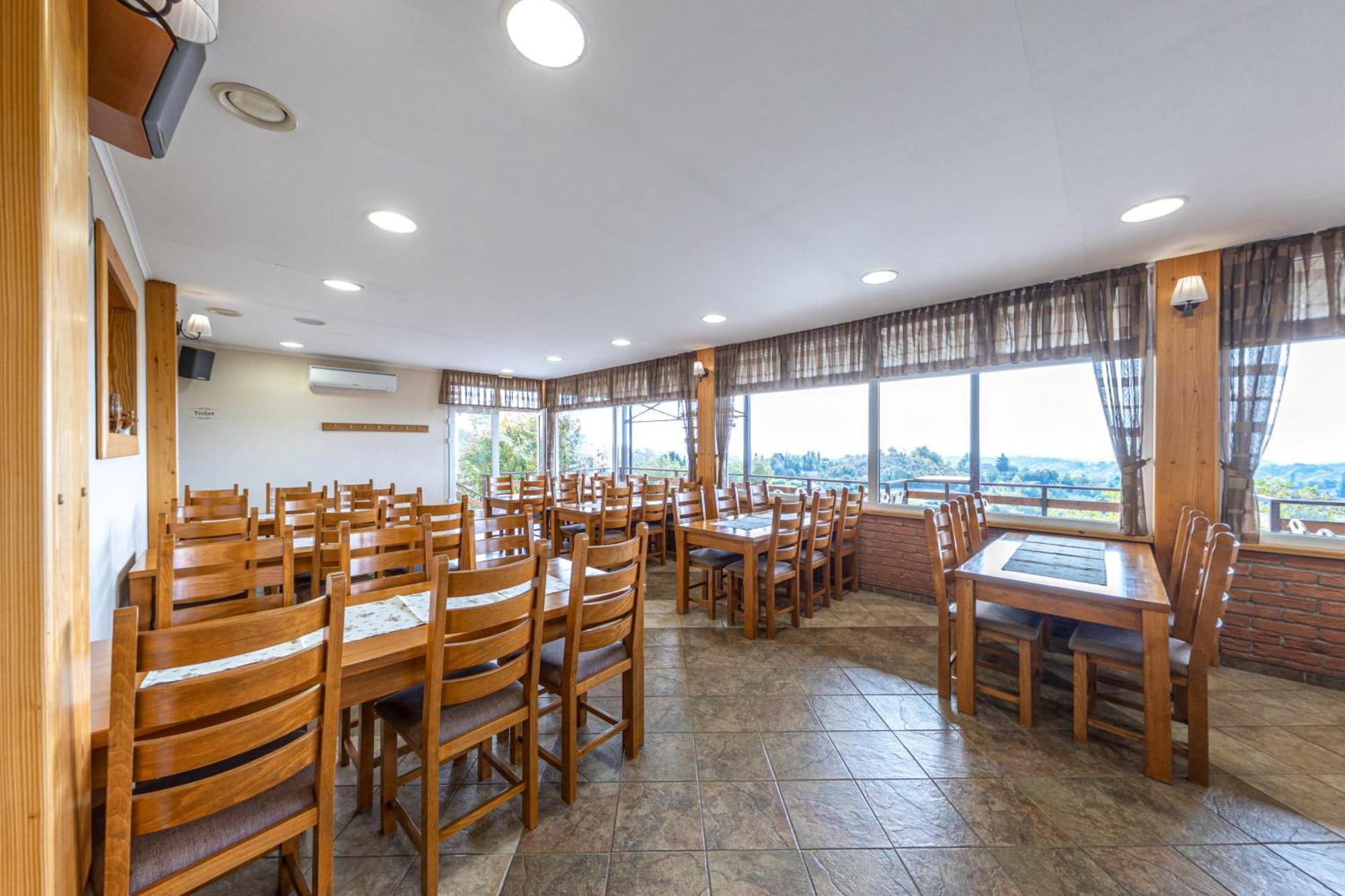 יאסטרברסקו Guesthouse Rezekov Podrum מראה חיצוני תמונה