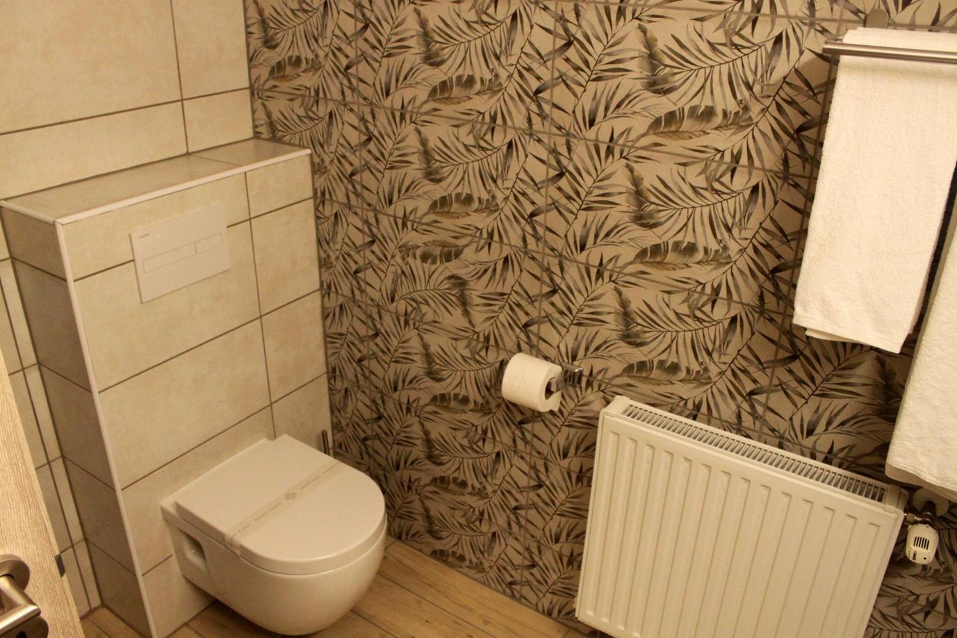 יאסטרברסקו Guesthouse Rezekov Podrum מראה חיצוני תמונה