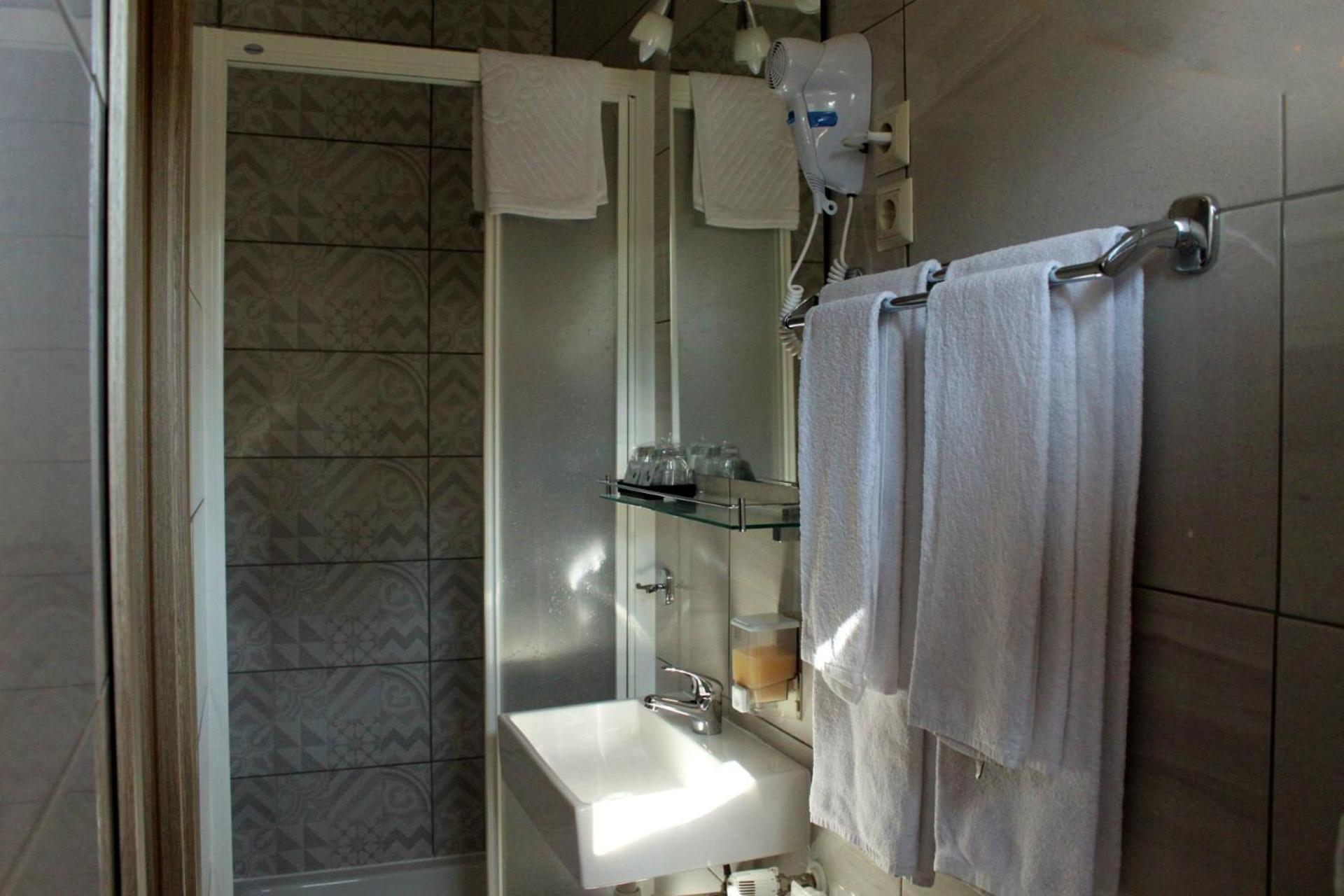יאסטרברסקו Guesthouse Rezekov Podrum מראה חיצוני תמונה
